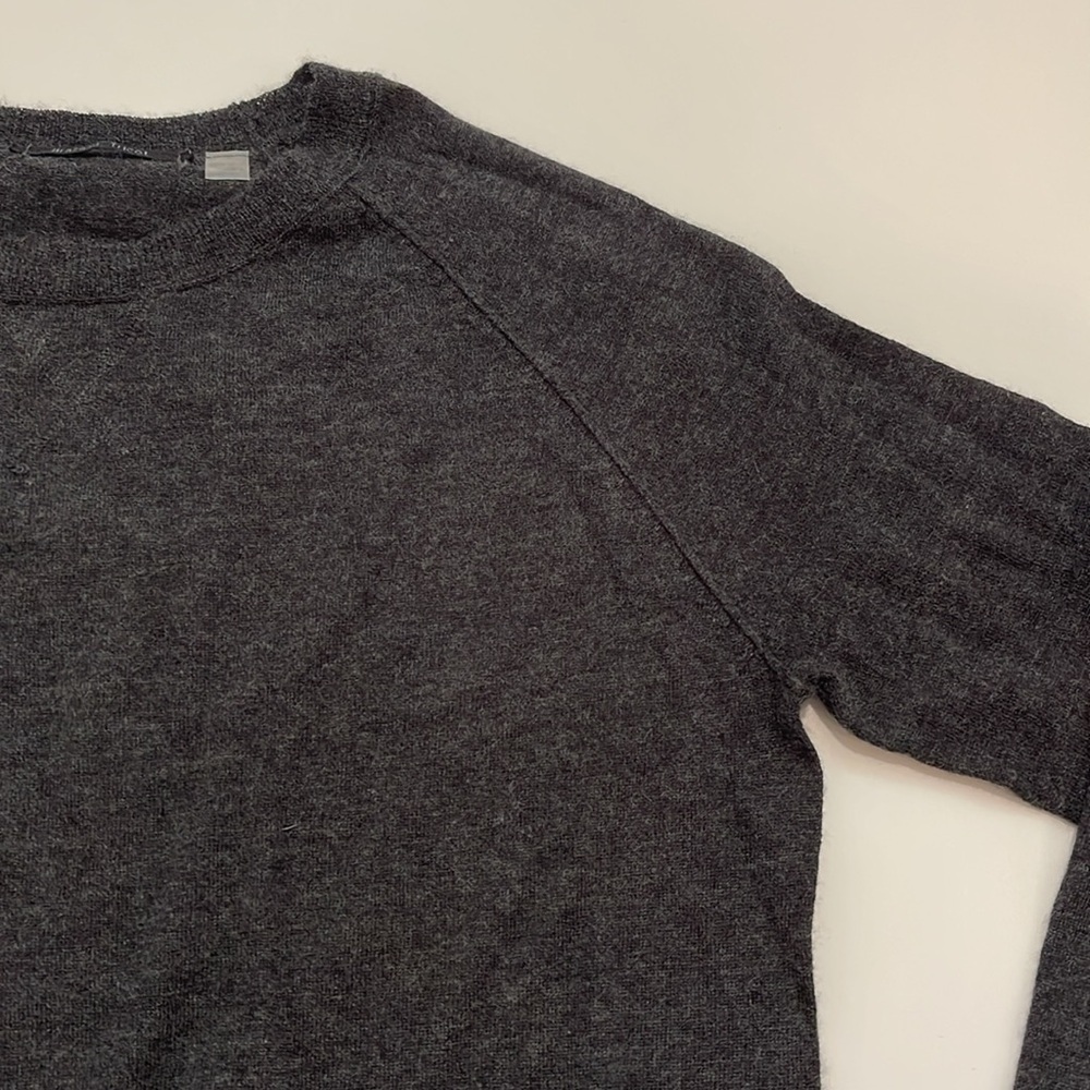 Brazeau Tricot 100% Cashmere Long Sleeve Sweater - Picture 3 of 8